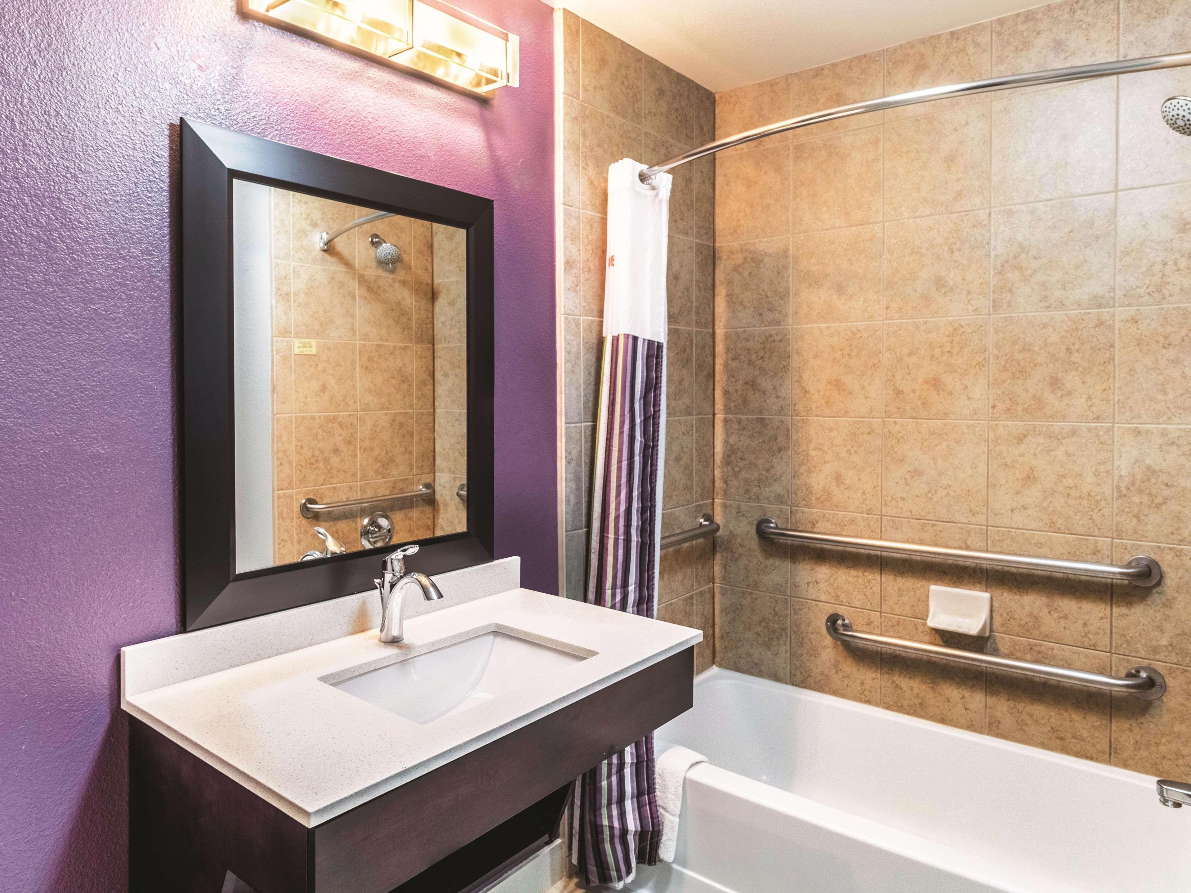 La Quinta By Wyndham At West Mcallen Hotel Mission