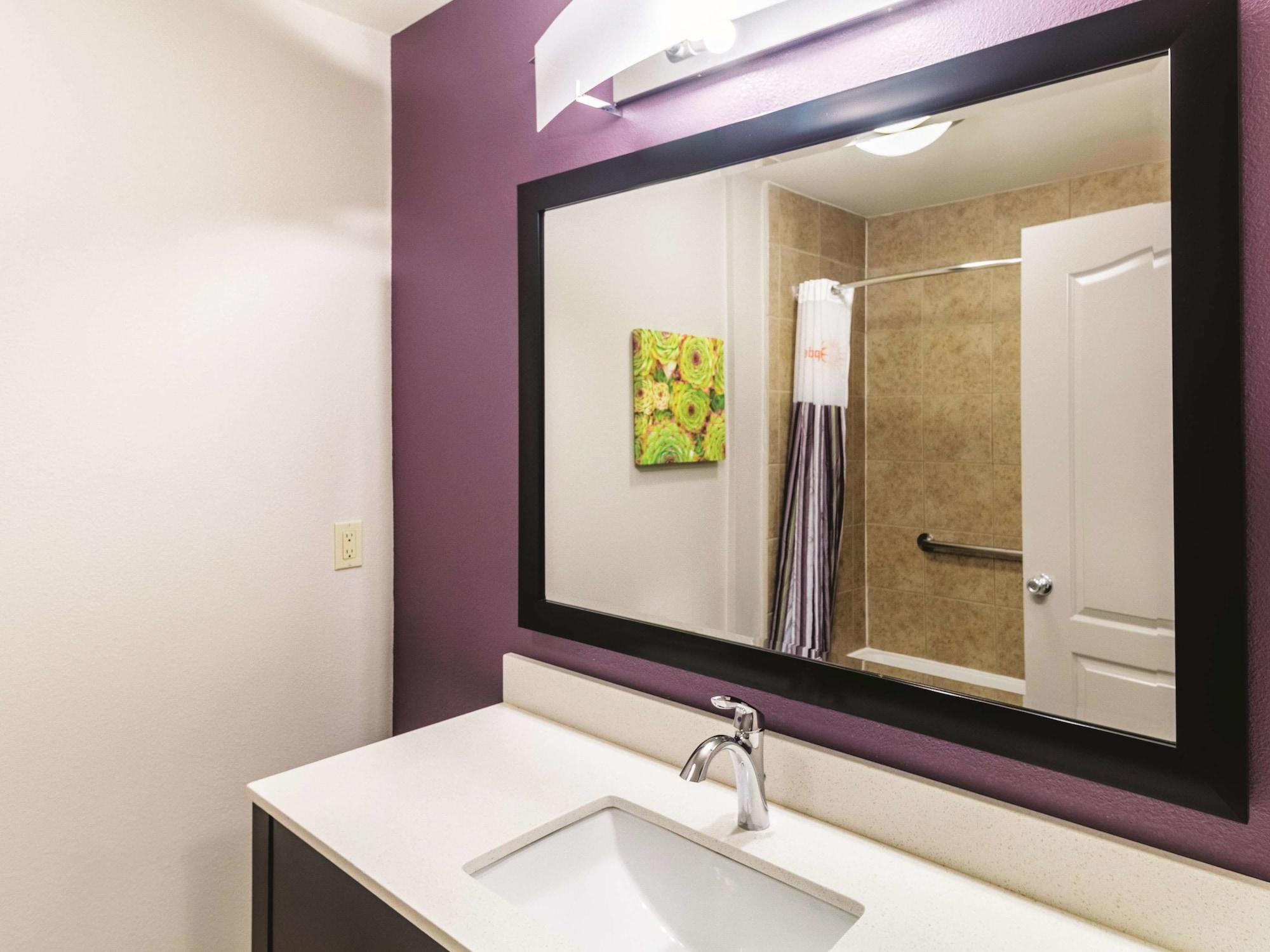La Quinta By Wyndham At West Mcallen Hotel Mission