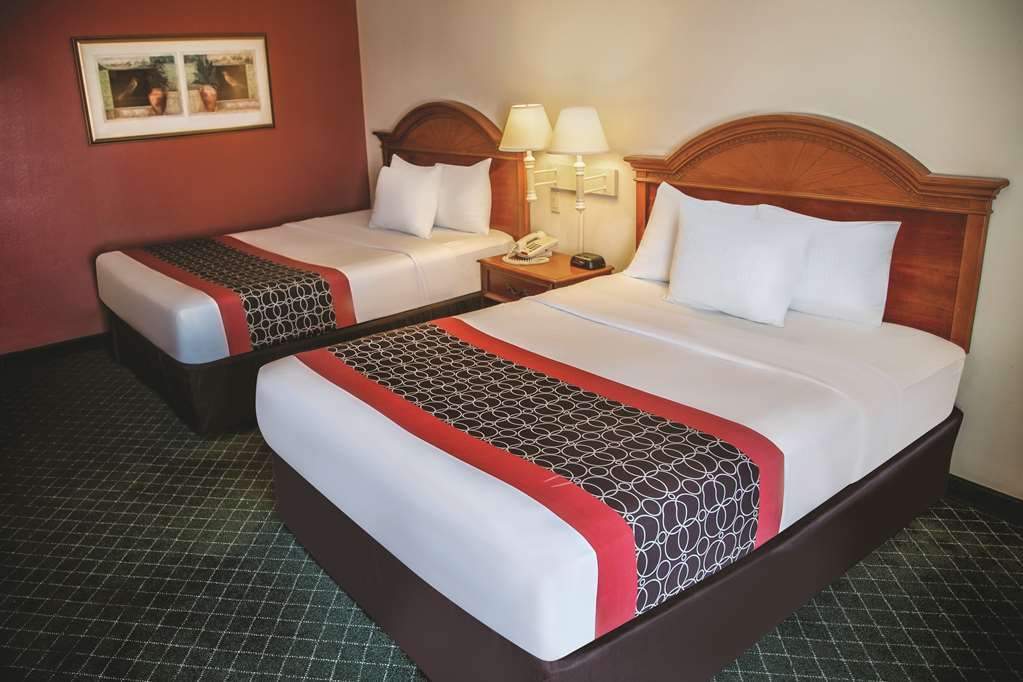 Hotel La Quinta By Wyndham At West Mcallen 3*